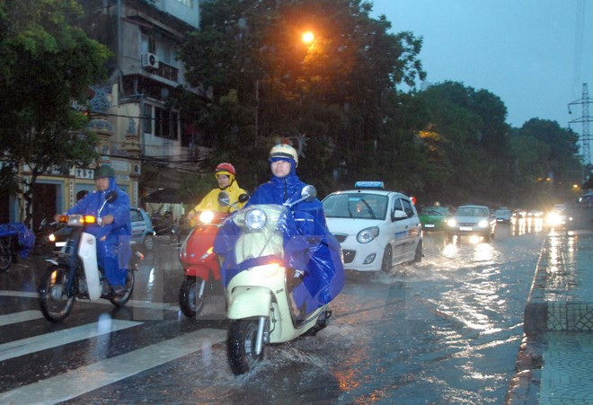 Rãnh mây dông tiếp tục gây mưa to cho khu vực Bắc Trung Bộ ảnh 1