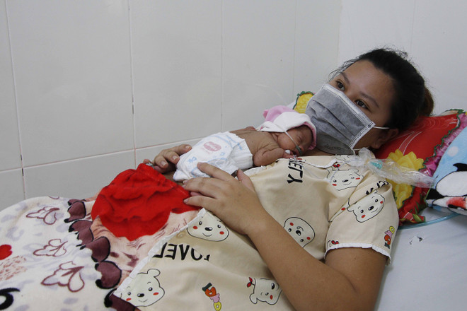 Hướng dẫn xử trí COVID-19 với phụ nữ mang thai và trẻ sơ sinh ảnh 2