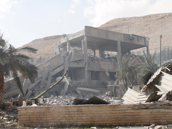 Trung tâm nghiên cứu khoa học Syria bị phá hủy sau vụ tấn công của Mỹ, Anh, Pháp ngày 14/4. (Nguồn: THX/TTXVN) Thổ Nhĩ Kỳ không đứng về bên nào trong vấn đề Syria ảnh 1