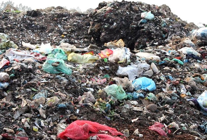 Bắc Ninh: Khu xử lý rác quá tải, người dân “sống chung" với ô nhiễm ảnh 1