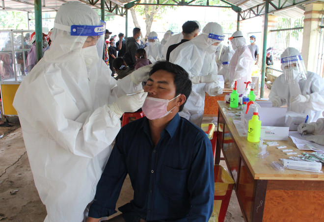 Các địa phương tiếp nhận công dân về lại nơi cư trú ảnh 1