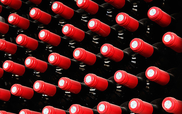 Nền kinh tế Italy thiệt hại 18 tỷ euro mỗi năm do hàng nhái ảnh 1