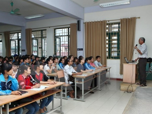 Phát huy tối đa vai trò đội ngũ trí thức, phát triển bền vững đất nước ảnh 2