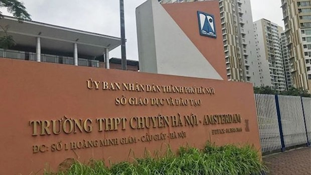 Không tổ chức lớp không chuyên trong trường THPT chuyên ảnh 1