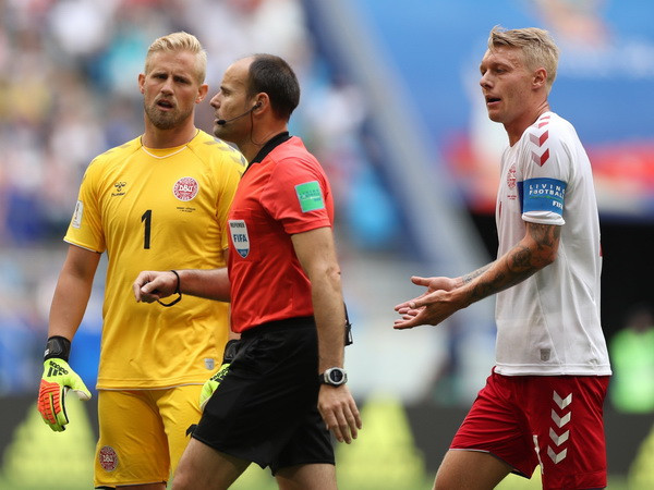 Cha con nhà Schmeichel và sự trùng lặp kỳ lạ tại World Cup ảnh 1