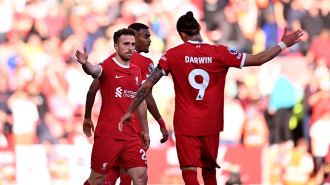 Manchester City thắng đậm M.U, Liverpool chen chân vào top 4 ảnh 2