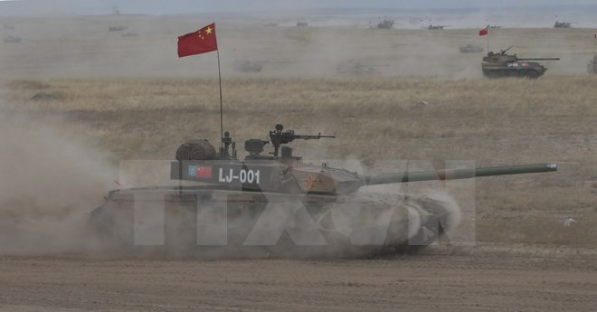 Quân đội Trung Quốc tổ chức diễn tập pháo binh ở Lan Châu ảnh 1