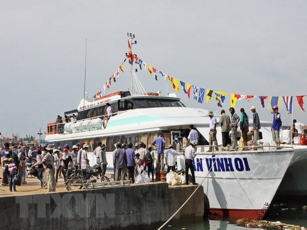 Ảnh minh họa. (Nguồn: TTXVN) Sớm chấn chỉnh tình trạng “độc quyền” phiên chuyến tuyến Sa Kỳ-Lý Sơn ảnh 1