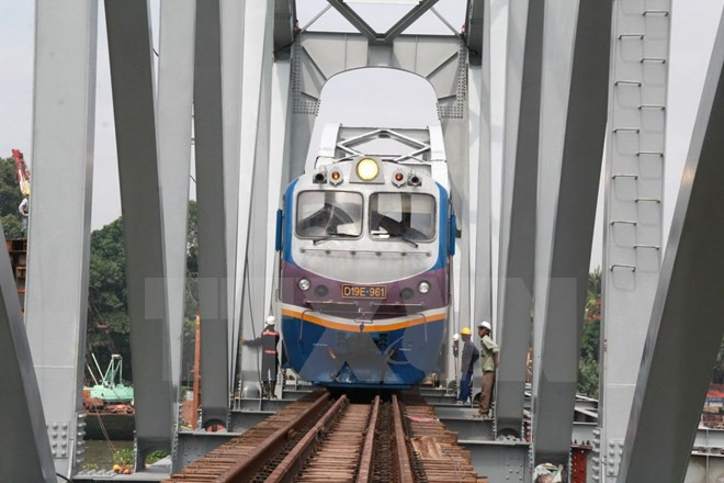 Ngành đường sắt với nghịch lý: Chẳng thua lỗ dẫu đi giật lùi ảnh 1