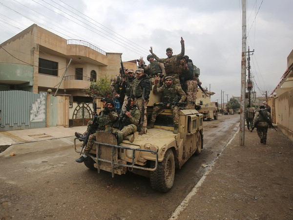 Bộ trưởng Quốc phòng Mỹ thăm Iraq lần đầu tiên dưới cương vị mới ảnh 1