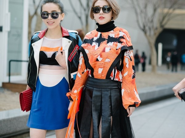 Tín đồ thời trang Hàn Quốc "đại náo" sàn diễn đường phố Seoul ảnh 14