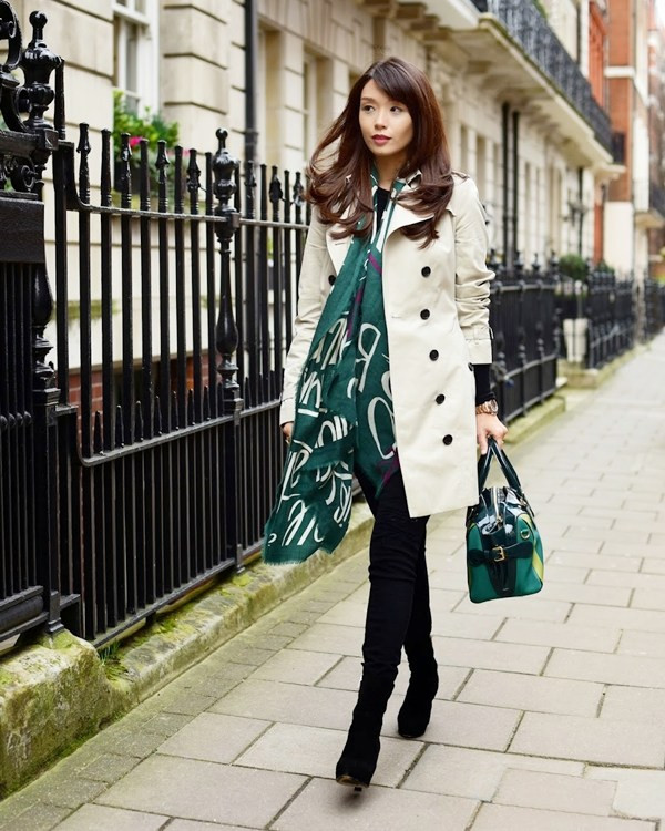 10 "siêu phẩm" túi xách quyền lực trong mùa mốt Xuân Hè 2015 ảnh 22