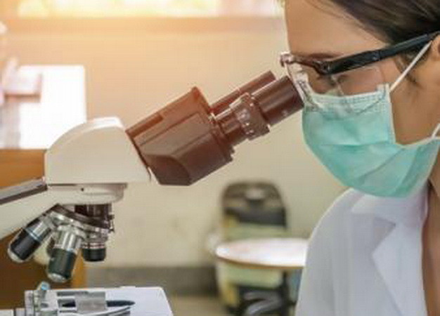 Trung Quốc đẩy nhanh thử nghiệm lâm sàng các loại thuốc chống nCoV ảnh 1