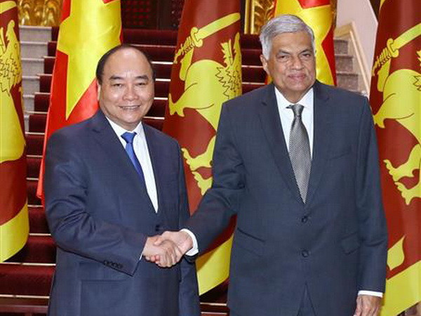Thủ tướng Nguyễn Xuân Phúc tiếp Thủ tướng Sri Lanka ảnh 1
