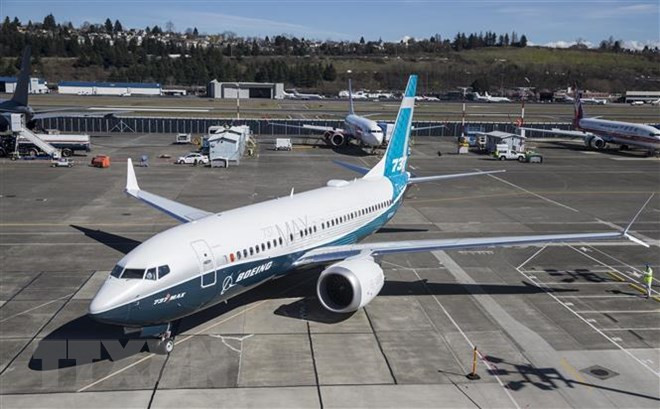 Máy bay Boeing 737 MAX tại nhà máy của Boeing ở Seattle, Washington, Mỹ. (Ảnh: AFP/TTXVN) Rơi máy bay Indonesia: Phát hiện các lỗi nhỏ ở Boeing 737-MAX 8 ảnh 1