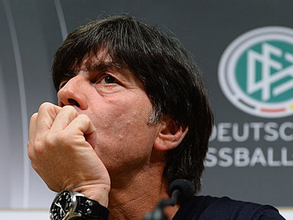 Tin World Cup 9/5: Kaka lên tiếng, WAGs Anh "làm loạn" ảnh 2