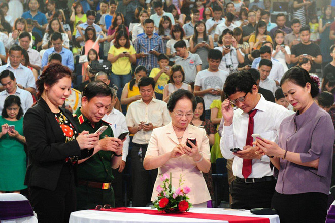 Thêm hơn 12 tỷ đồng và 116 ca mổ tim miễn phí cho trẻ em nghèo ảnh 1