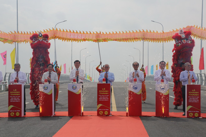 ttxvn_cau bach dang 2 (2).jpg