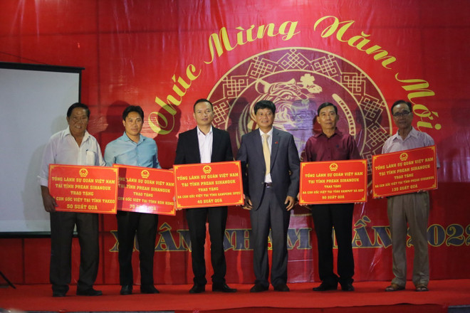 Lan tỏa tinh thần nhân ái cao đẹp trong cộng đồng người Việt ảnh 3