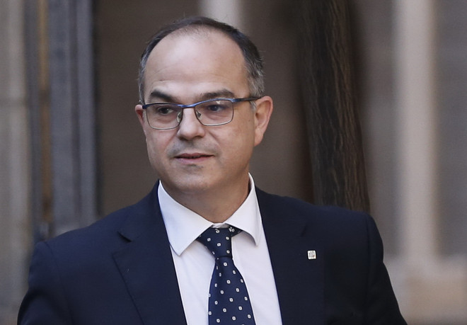 Tây Ban Nha cáo buộc Hội đồng lập pháp Catalonia chống lại pháp luật ảnh 1