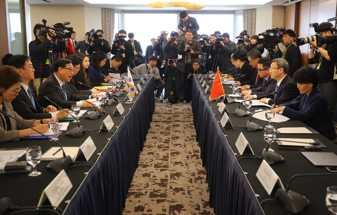 Hàn Quốc và Trung Quốc khởi động đàm phán nâng cấp FTA ảnh 1