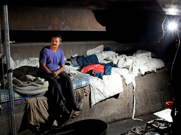 Số người vô gia cư tại Anh tăng cao ở mức kỷ lục ảnh 1