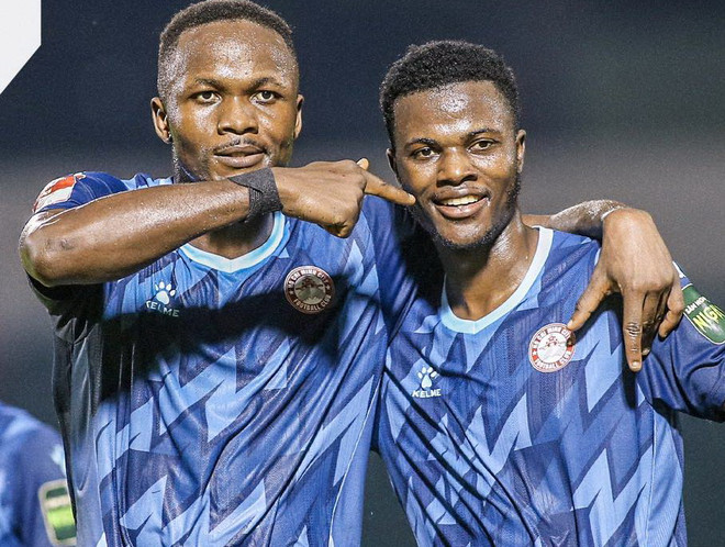 Thắng 'hủy diệt,' TP.HCM đẩy Đà Nẵng xuống thế chân vị trí cuối bảng ảnh 1