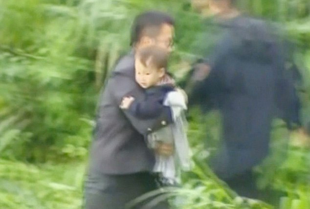 Tai nạn máy bay TransAsia: Cả nhà thoát chết nhờ đổi chỗ ngồi ảnh 2