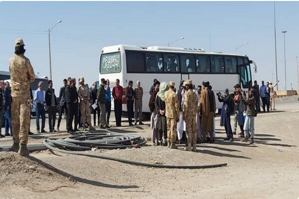 Iran tiến hành trao trả hơn 100 tù nhân cho Afghanistan ảnh 1