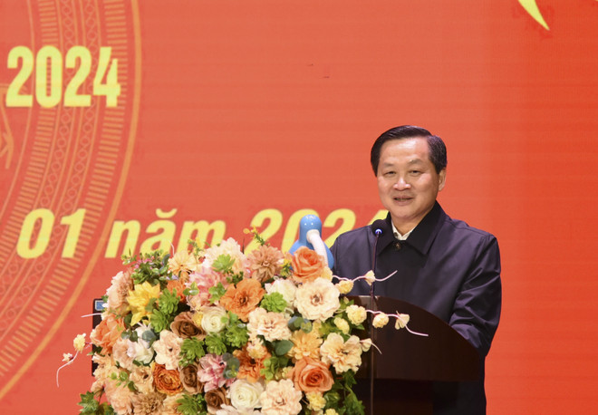 Phó Thủ tướng Lê Minh Khái chúc Tết Đảng bộ, chính quyền và nhân dân huyện Mường Chà, tỉnh Điện Biên. (Ảnh: Xuân Tư/TTXVN) TTXVN_2801Dienbien3.jpg