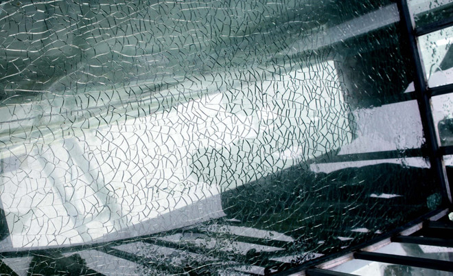 Lai Châu: Yêu cầu thay tấm kính bị nứt ở Khu du lịch Cầu kính Rồng Mây ảnh 3