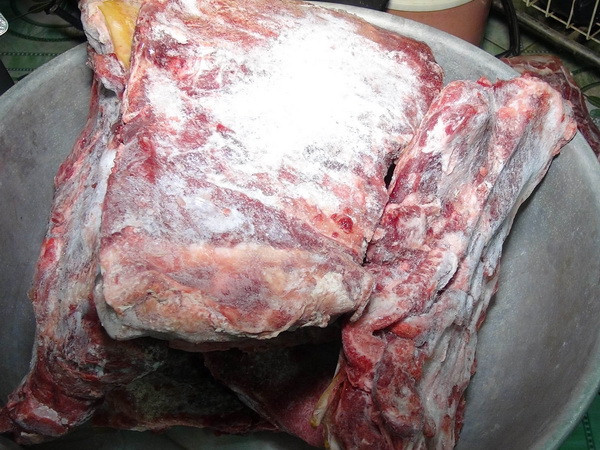 Tiêu hủy hơn 4,2 tấn thịt lợn không đảm bảo an toàn vệ sinh thực phẩm ảnh 1