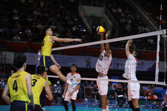 SEA Games 31: Bóng chuyền nam Việt Nam thua Indonesia 3-1 ảnh 1