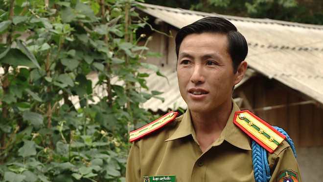 Nghĩa tình kết nối hai bờ biên giới Việt Lào: Ấm, lạnh có nhau ảnh 3