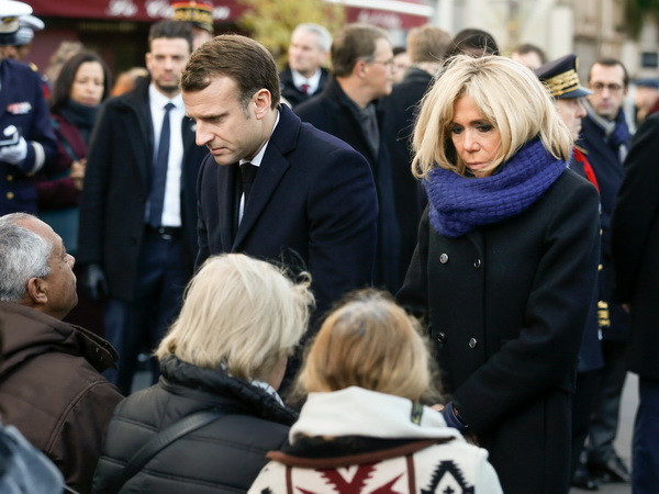 Pháp tưởng niệm hai năm loạt vụ tấn công khủng bố ở Paris ảnh 1