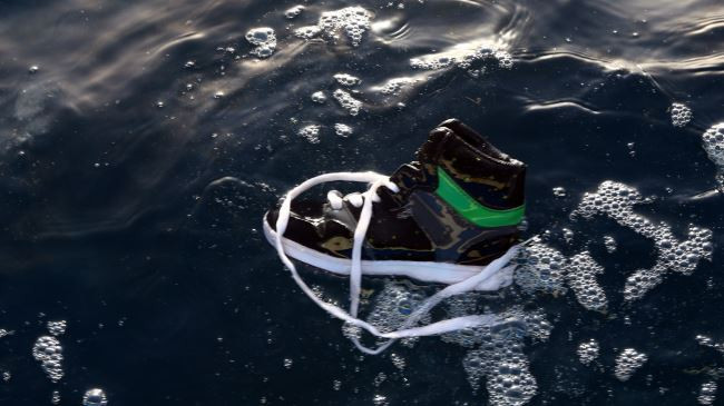 Thuyền chở 170 người nhập cư trái phép bị chìm ngoài khơi Libya ảnh 1