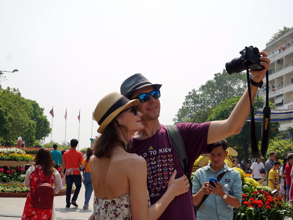 Ra mắt Cẩm nang Du lịch Y tế Thành phố Hồ Chí Minh ảnh 1