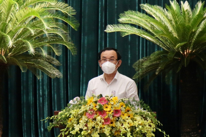 Bí thư Thành ủy Thành phố Hồ Chí Minh Nguyễn Văn Nên phát biểu. (Ảnh: Tiến Lực/TTXVN) TP.HCM: Củng cố hệ thống chính trị, hệ thống y tế đáp ứng yêu cầu ảnh 1