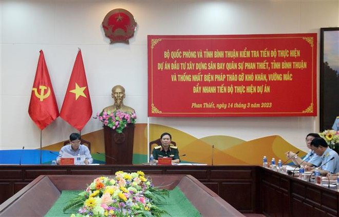 Đẩy nhanh tiến độ xây dựng dự án sân bay quân sự Phan Thiết ảnh 2