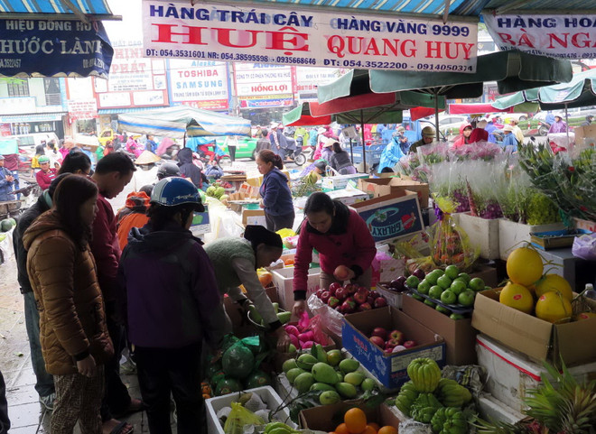 Thừa Thiên-Huế cung ứng hơn 900 tỷ đồng hàng hóa phục vụ Tết ảnh 1