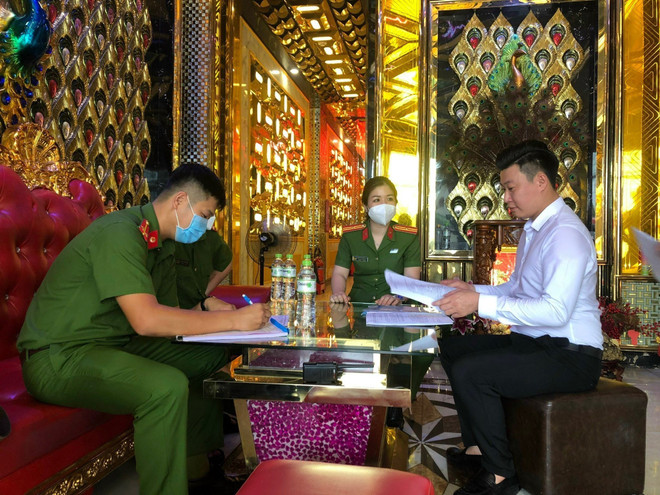 Bình Dương: Xử lý 24 cơ sở karaoke vi phạm quy định phòng, chữa cháy ảnh 1