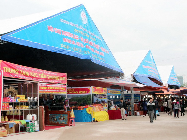 470 gian hàng tham gia Hội chợ Thương mại quốc tế Việt-Trung 2015 ảnh 1