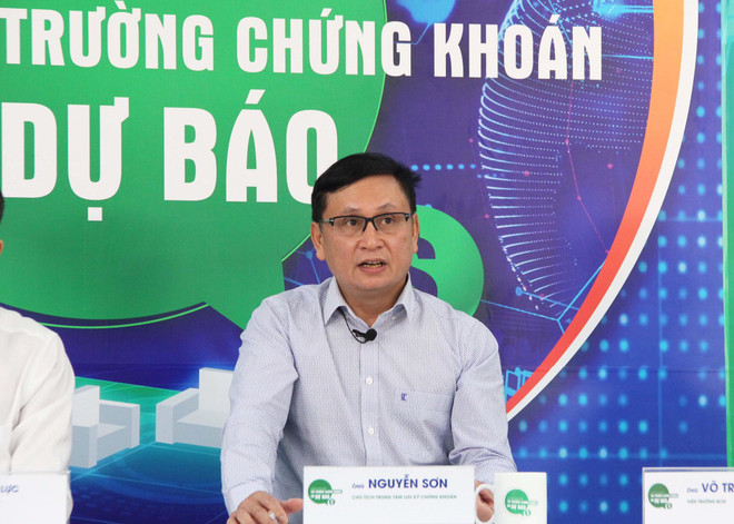 Ông Nguyễn Sơn, Chủ tịch Trung tâm Lưu ký chứng khoán Việt Nam (VSD). (Ảnh: Vietnam+) Vì sao thị trường chứng khoán ‘nóng’ trong khi GDP tăng chậm lại? ảnh 2