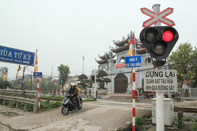 Tai nạn tàu hỏa dồn dập, đường sắt muốn ‘đại phẫu’ 352 tuyến ngang ảnh 1