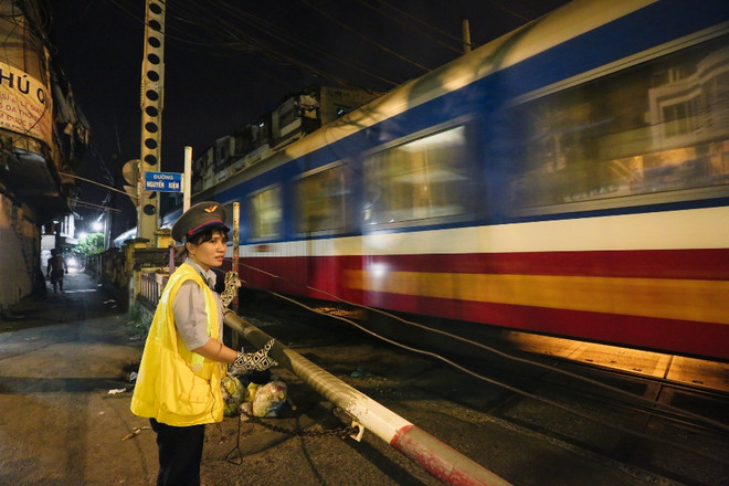 Tai nạn tàu hỏa dồn dập, đường sắt muốn ‘đại phẫu’ 352 tuyến ngang ảnh 2