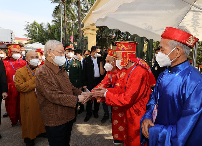 Tổng Bí thư dự Ngày hội Đại đoàn kết toàn dân tộc tại xã Yên Sở ảnh 2