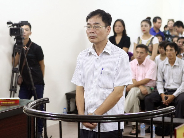 Ra quyết định sai, nguyên Trưởng Chi cục Thi hành án lĩnh án ảnh 1