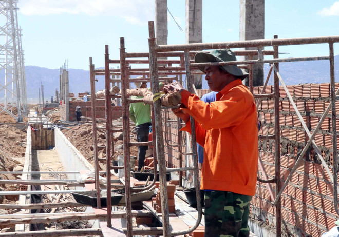 Ninh Thuận quản lý chặt lao động đến từ các vùng có dịch ảnh 1