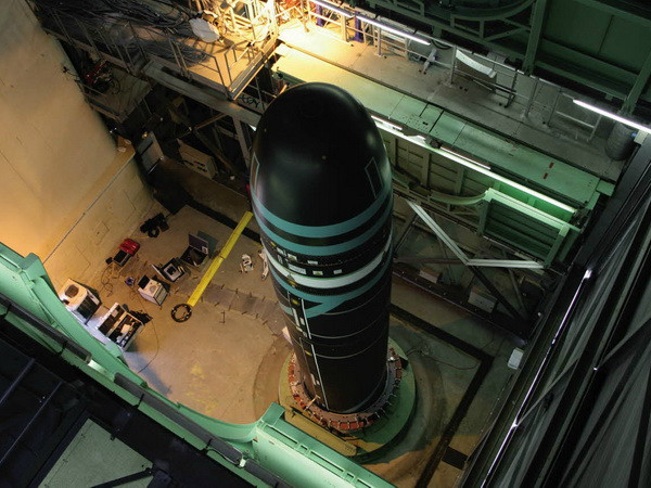 Anh và Pháp hợp tác phát triển kỹ thuật tên lửa tầm xa ảnh 1