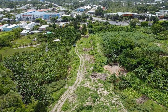 Đơn vị nào có thể xử lý 21.000m3 rác chắn Cao tốc Cần Thơ-Cà Mau? ảnh 1